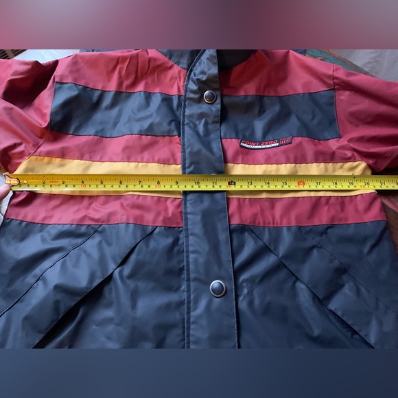 Vintage Rain Coat (size S) - Picture 7 of 8